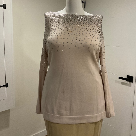 Elegant Cream Sweater with Silver Embellishments - Picture 6 of 10